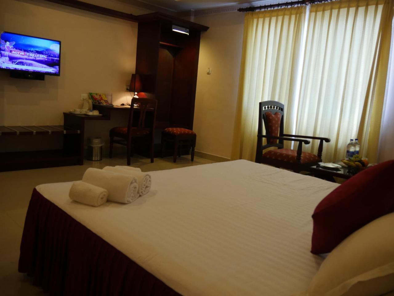 Karthika Residency 호텔 Kilimanur 외부 사진